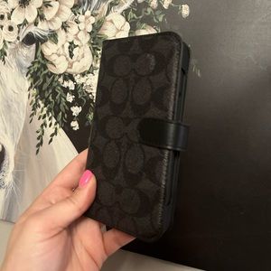 iPhone 13/14 coach folio case wallet